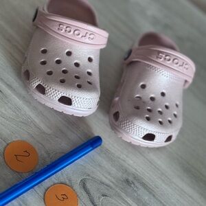 CROCS Pink Sandals Lightweight Ventilated